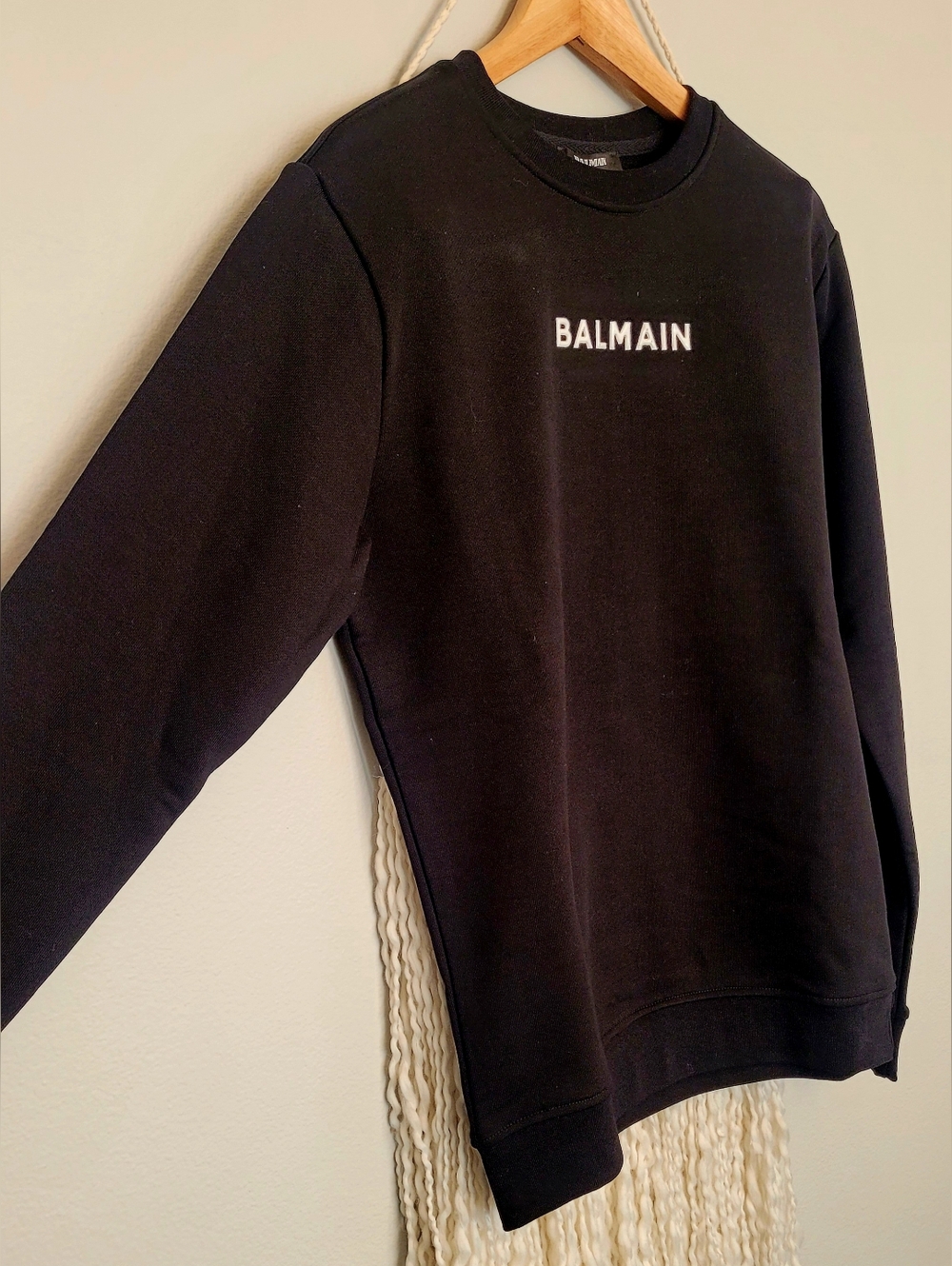 ✨️Balmain✨️ Black Crewneck Swetsheart✨️